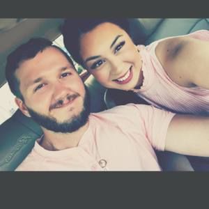 Meet your Posher, Laryssa